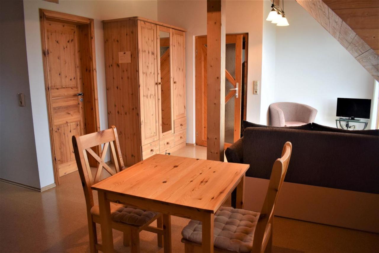 Caecilienhof Apartment Birstein Exterior photo